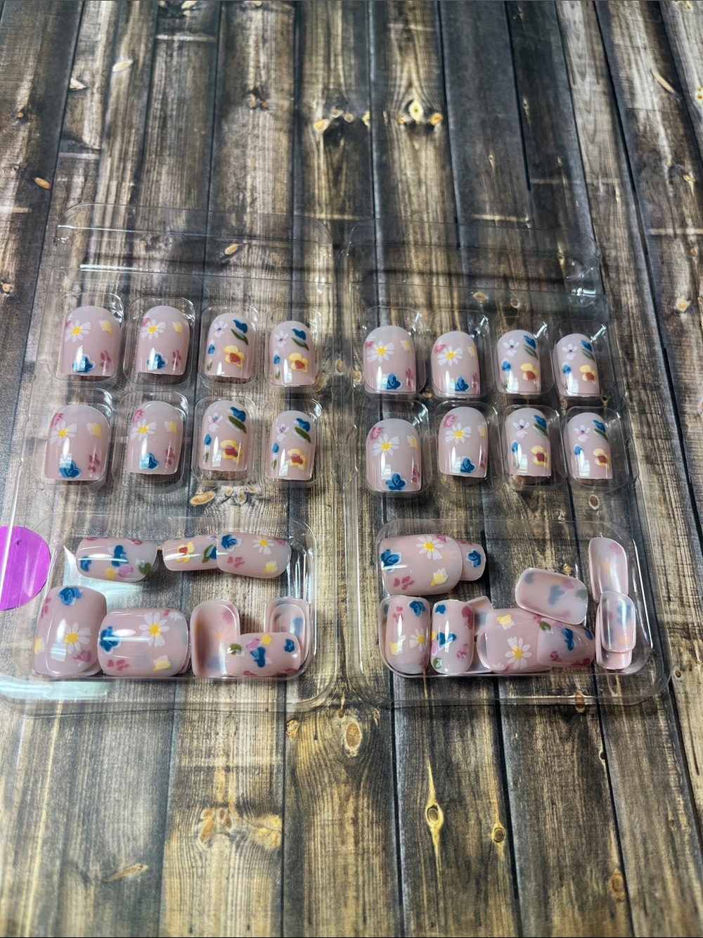5for$10 Nude Short Press On Nails Floral Daisy Nail Accessories 2 Sets NWT